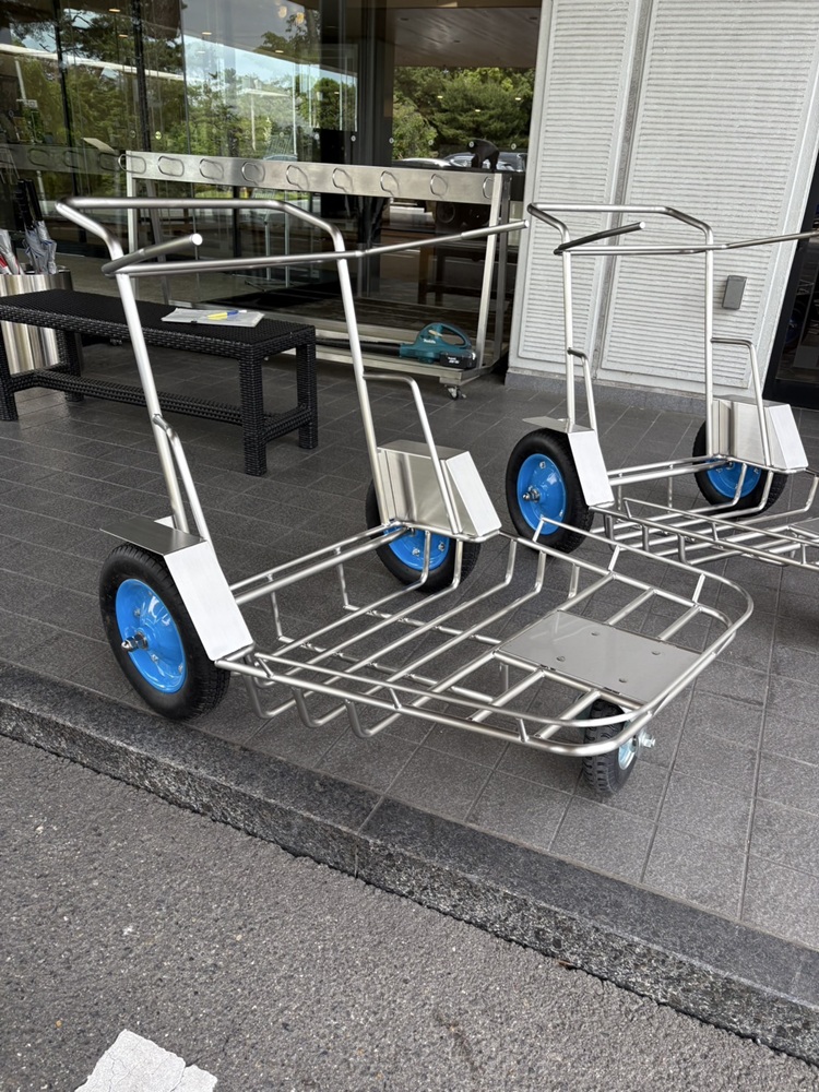 某ゴルフ場